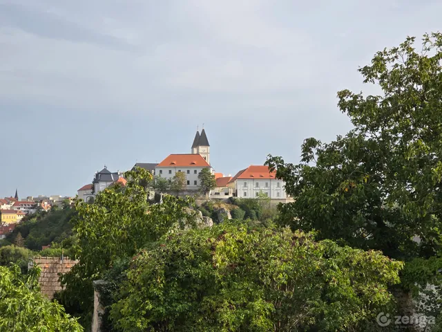 Eladó telek Veszprém, Dózsaváros 900 nm