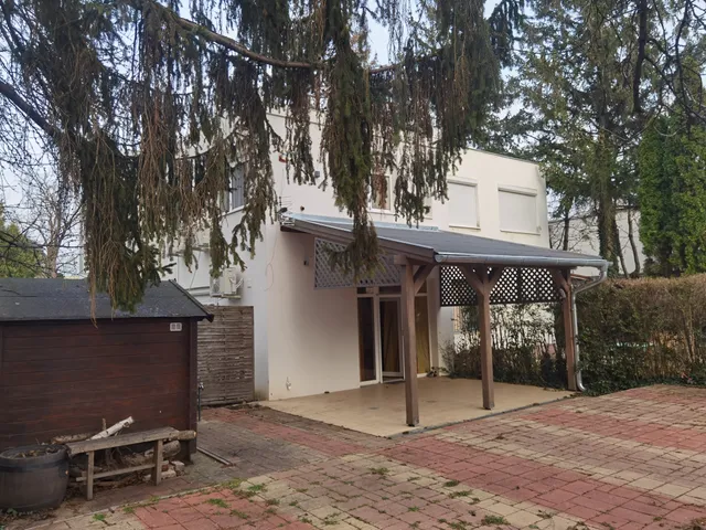Eladó nyaraló Siófok 73 nm