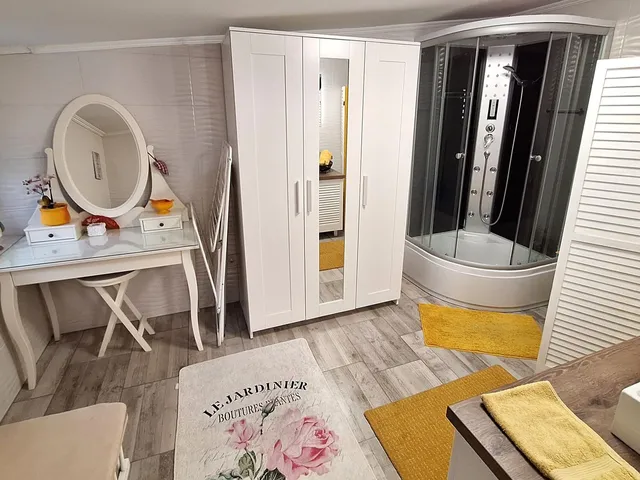 Kiadó ház Balatonalmádi 28 nm