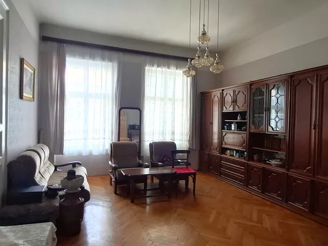 Eladó lakás Budapest VIII. kerület 83 nm