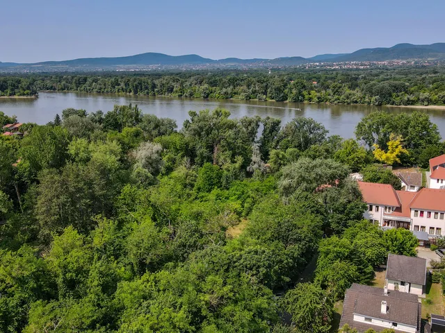 Eladó ház Göd, Alsógöd, Vécsei 170 nm