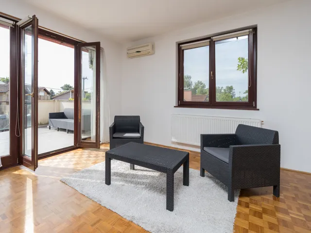 Eladó lakás Dunakeszi, Pihenő utca 35 nm