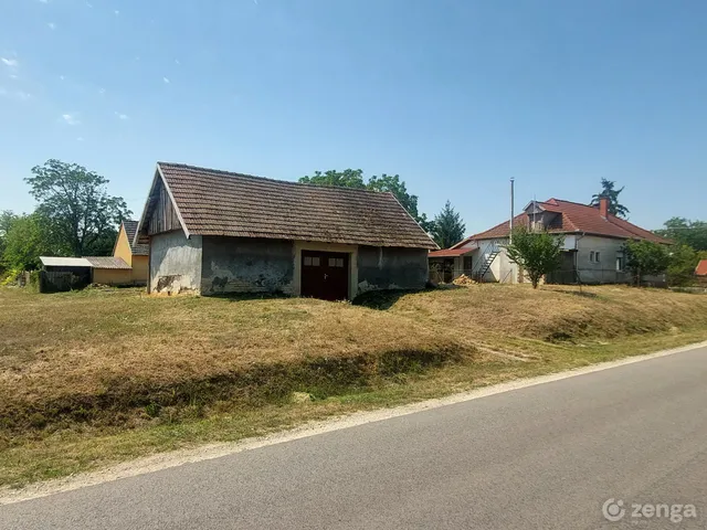 Eladó telek Ordacsehi, Balaton utca (1.) 403/7 772 nm