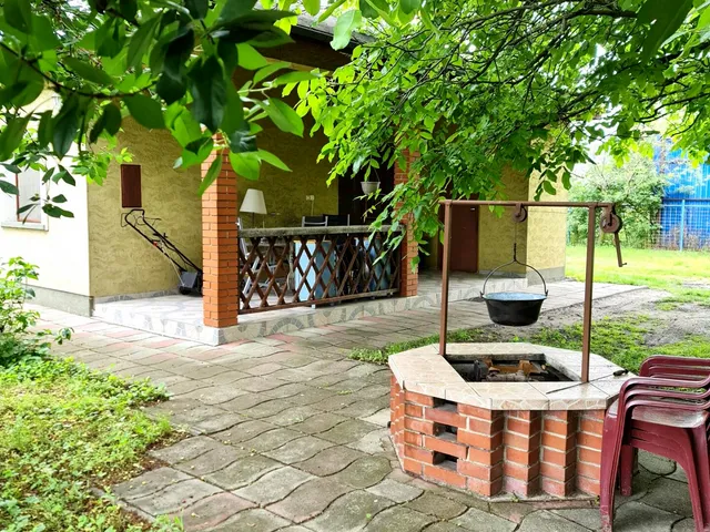 Eladó ház Halásztelek 195 nm