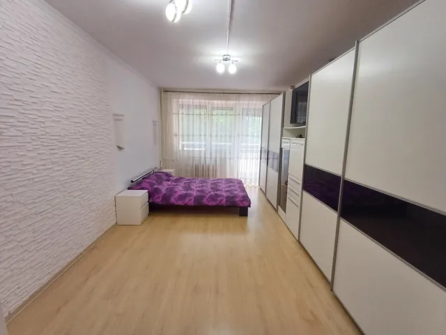 Eladó lakás Szombathely, Oladi lakótelep 68 nm