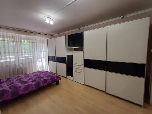 Eladó lakás Szombathely, Oladi lakótelep 68 nm
