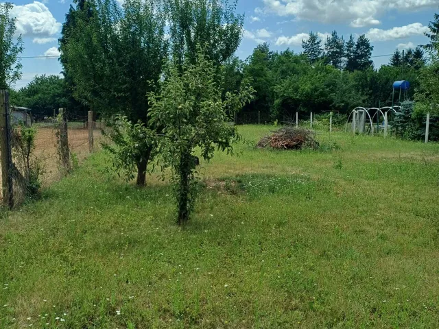 Eladó telek Szombathely 771 nm