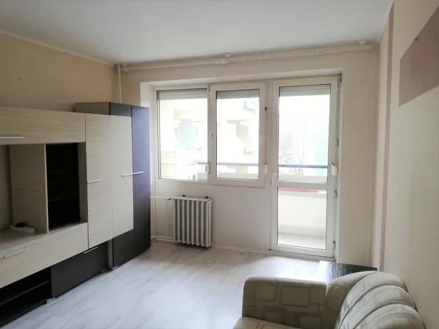 Kiadó lakás Szombathely, Oladi lakótelep 50 nm