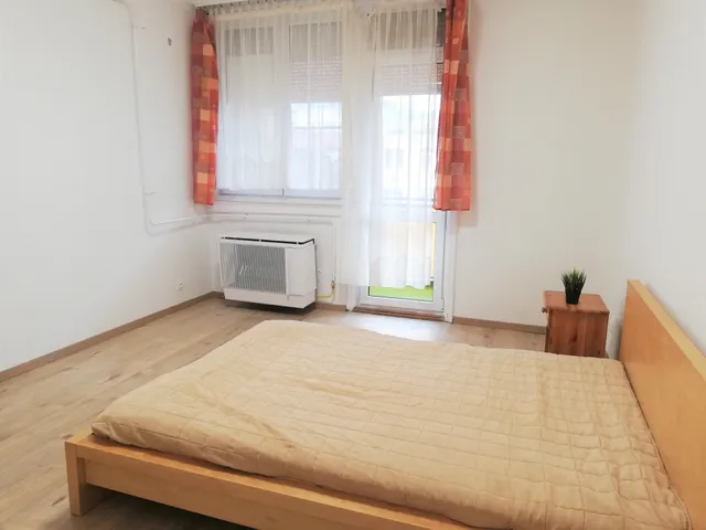 Eladó lakás Szombathely, Derkovits-lakótelep 55 nm