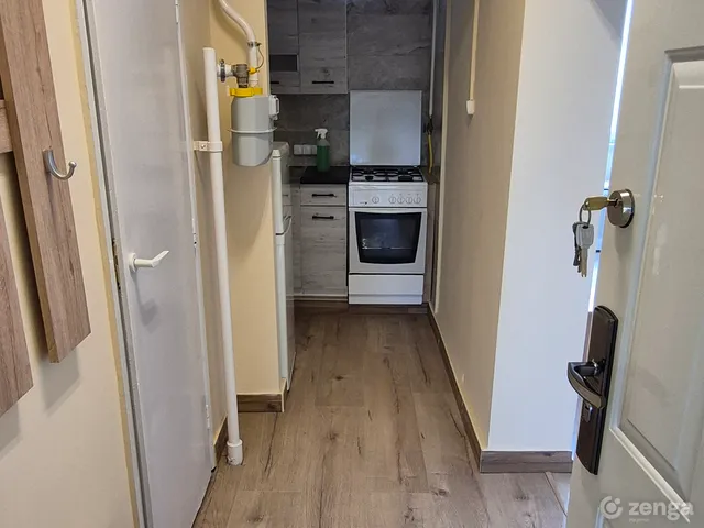Kiadó lakás Miskolc, Bulgárföld 26 nm