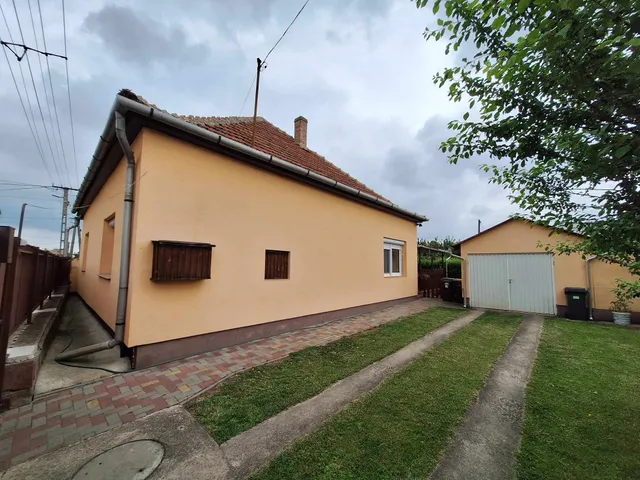 Eladó ház Mezőkövesd 120 nm