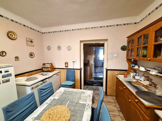 Eladó ház Vatta 140 nm
