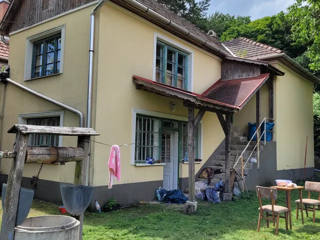 Eladó ház Kács 150 nm