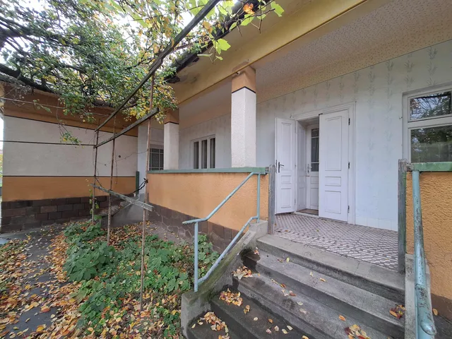 Eladó ház Szentistván 150 nm