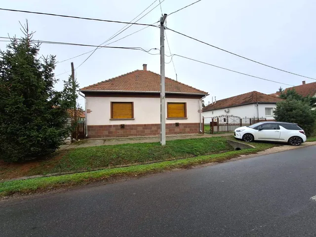 Eladó ház Tard 156 nm