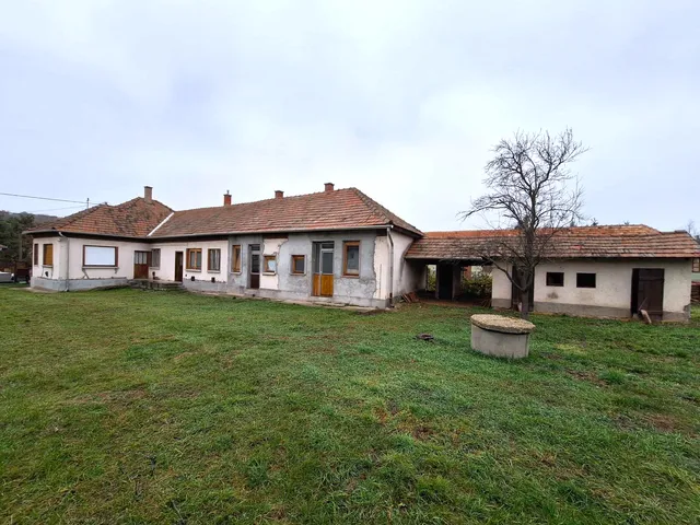 Eladó ház Tard 156 nm