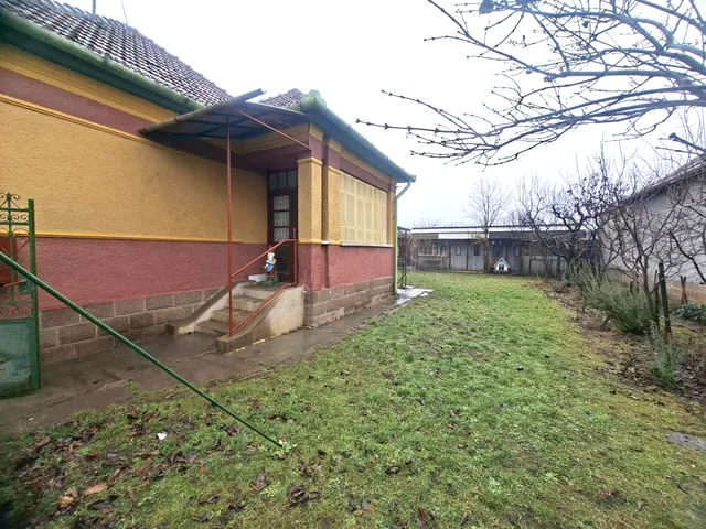 Eladó ház Bogács 180 nm