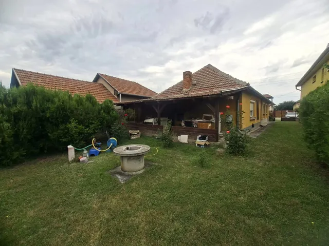 Eladó ház Mezőkövesd 65 nm