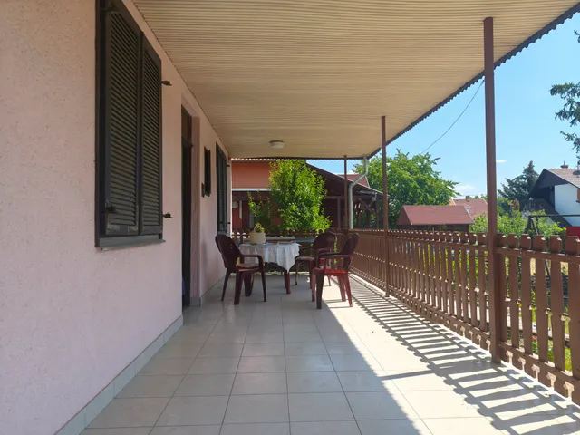 Eladó nyaraló Mezőkövesd 75 nm