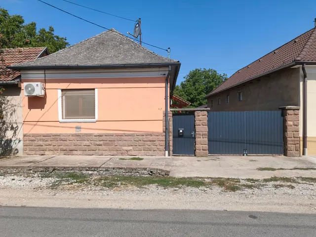 Eladó ház Bogács 65 nm