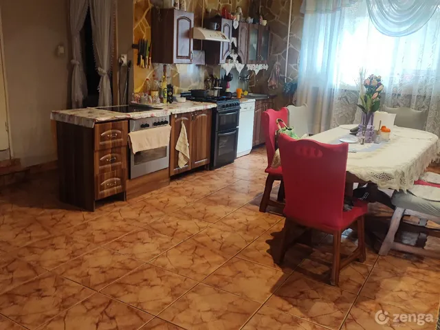 Eladó ház Mezőkövesd 230 nm