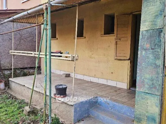 Eladó ház Szolnok 90 nm