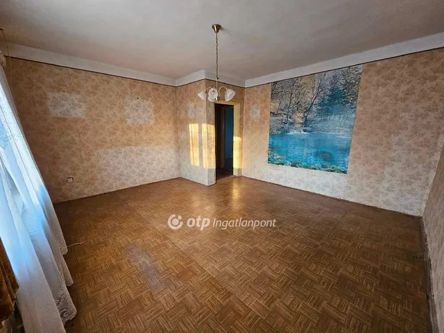 Eladó ház Szolnok 90 nm
