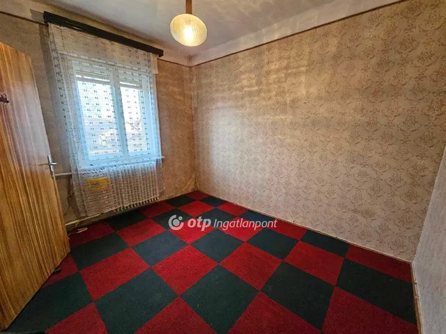 Eladó ház Szolnok 90 nm