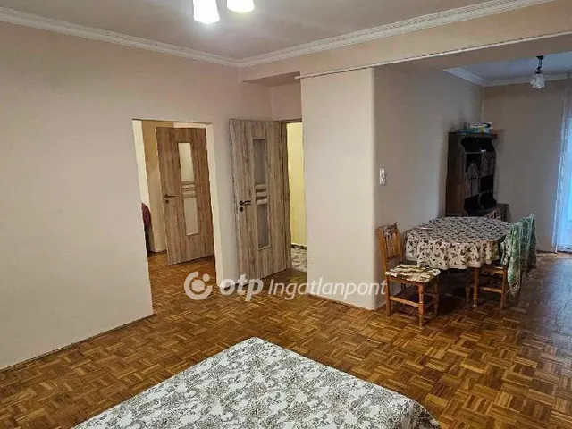 Eladó lakás Mezőtúr 67 nm