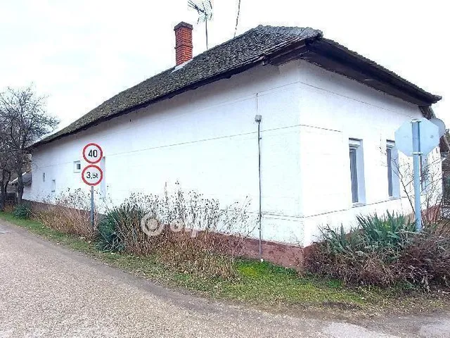 Eladó ház Cserkeszőlő 117 nm