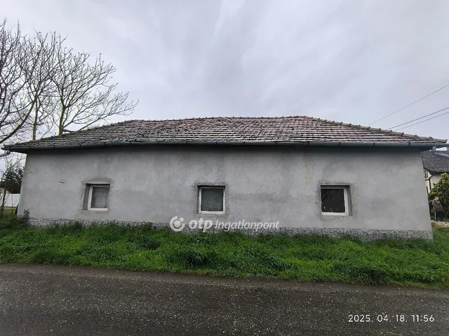 Eladó ház Tiszaföldvár 87 nm