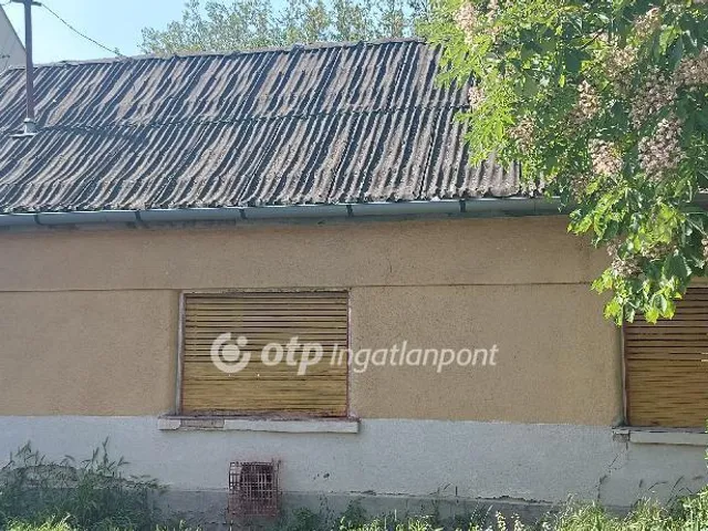 Eladó lakás Szolnok 41 nm