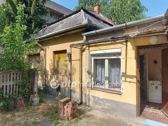 Eladó lakás Szolnok 41 nm