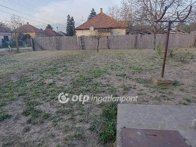 Eladó ház Lakitelek 72 nm