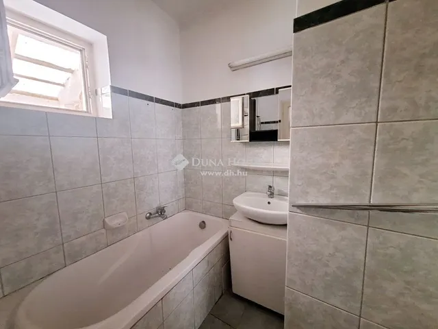 Eladó ház Gödöllő 447 nm