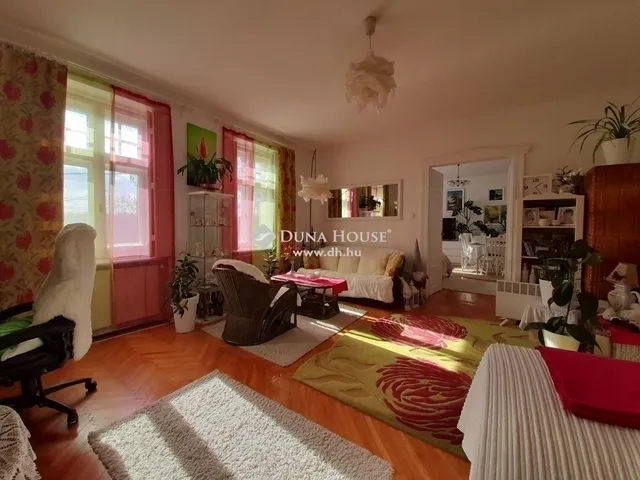 Eladó lakás Gödöllő 78 nm