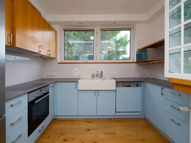 Eladó lakás Budapest XII. kerület, Kissvábhegy 82 nm