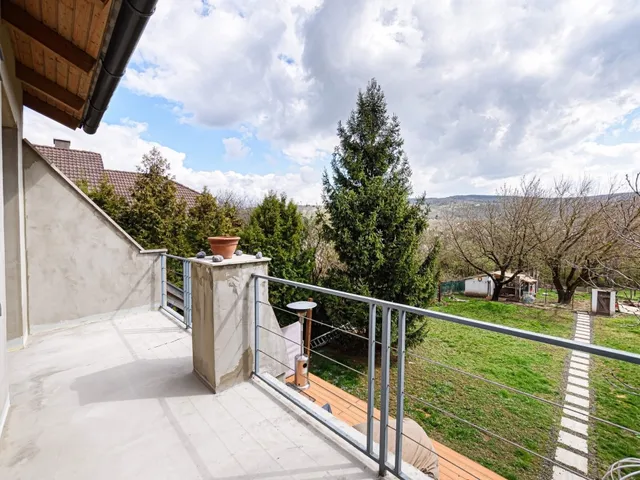 Eladó ház Biatorbágy 258 nm