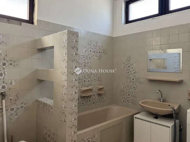 Eladó ház Martonvásár 89 nm