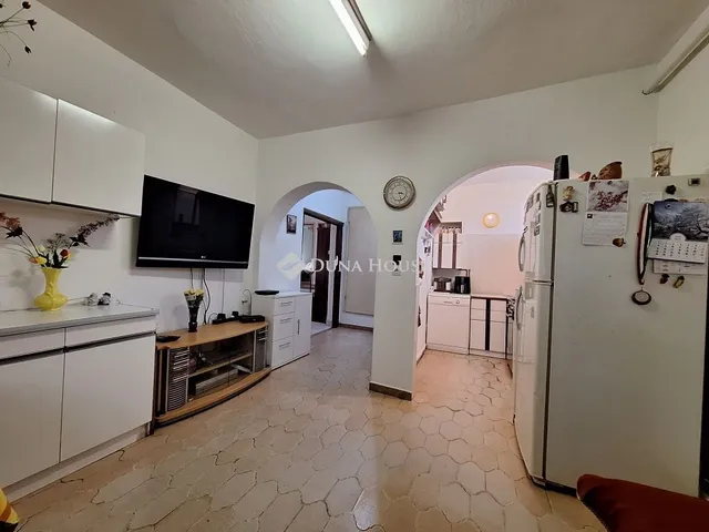 Eladó ház Érsekcsanád 100 nm