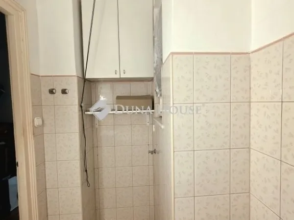 Eladó lakás Budapest II. kerület 42 nm