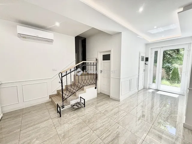 Eladó ház Miskolc 300 nm