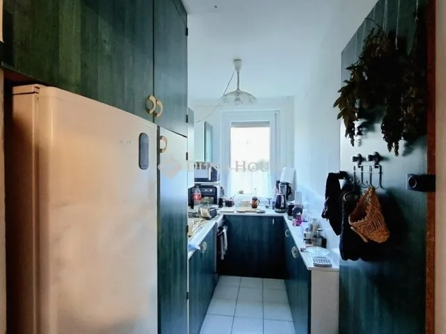 Eladó lakás Budapest III. kerület 57 nm