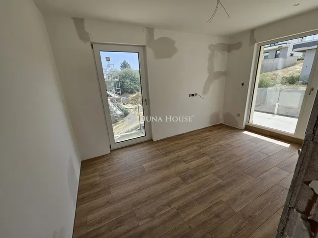 Eladó ház Budapest III. kerület, Aranyhegy 106 nm