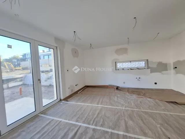 Eladó ház Budapest III. kerület, Aranyhegy 106 nm