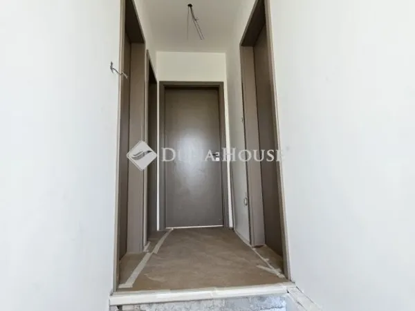 Eladó ház Budapest III. kerület, Aranyhegy 106 nm