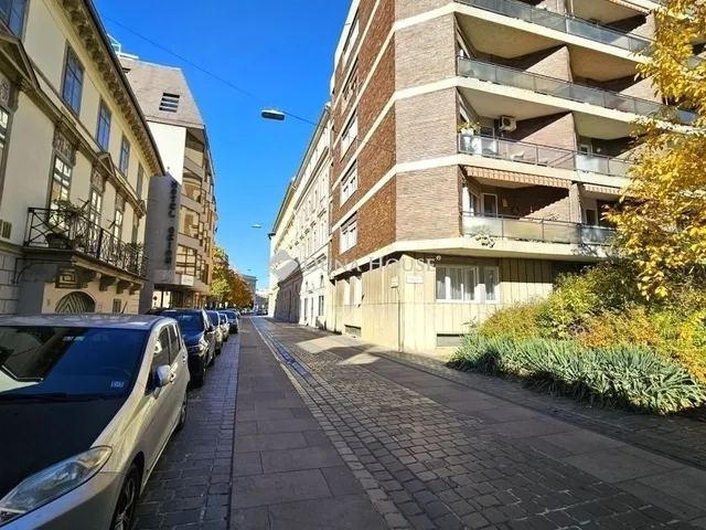 Eladó lakás Budapest I. kerület 47 nm