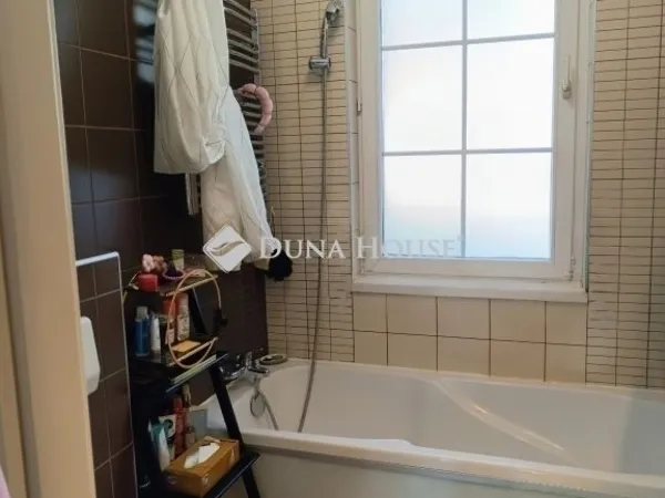 Eladó lakás Budapest II. kerület 74 nm