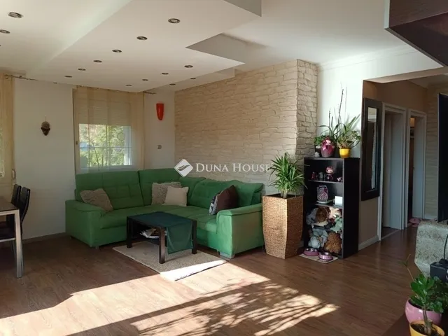 Eladó lakás Budapest II. kerület 74 nm