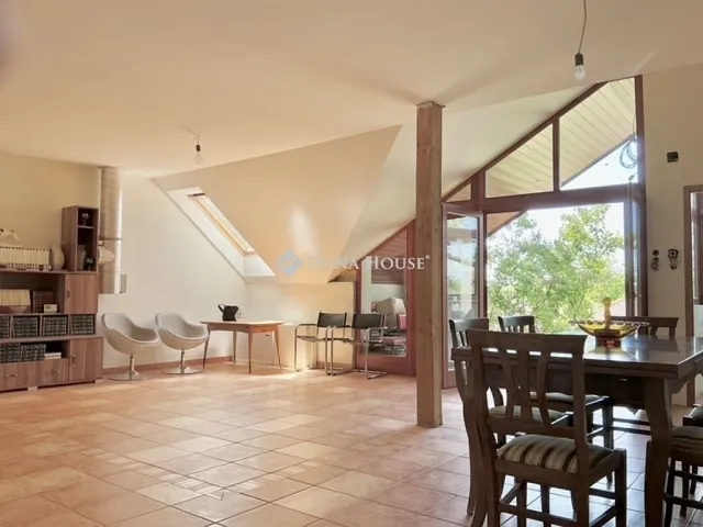 Eladó lakás Gyál 136 nm